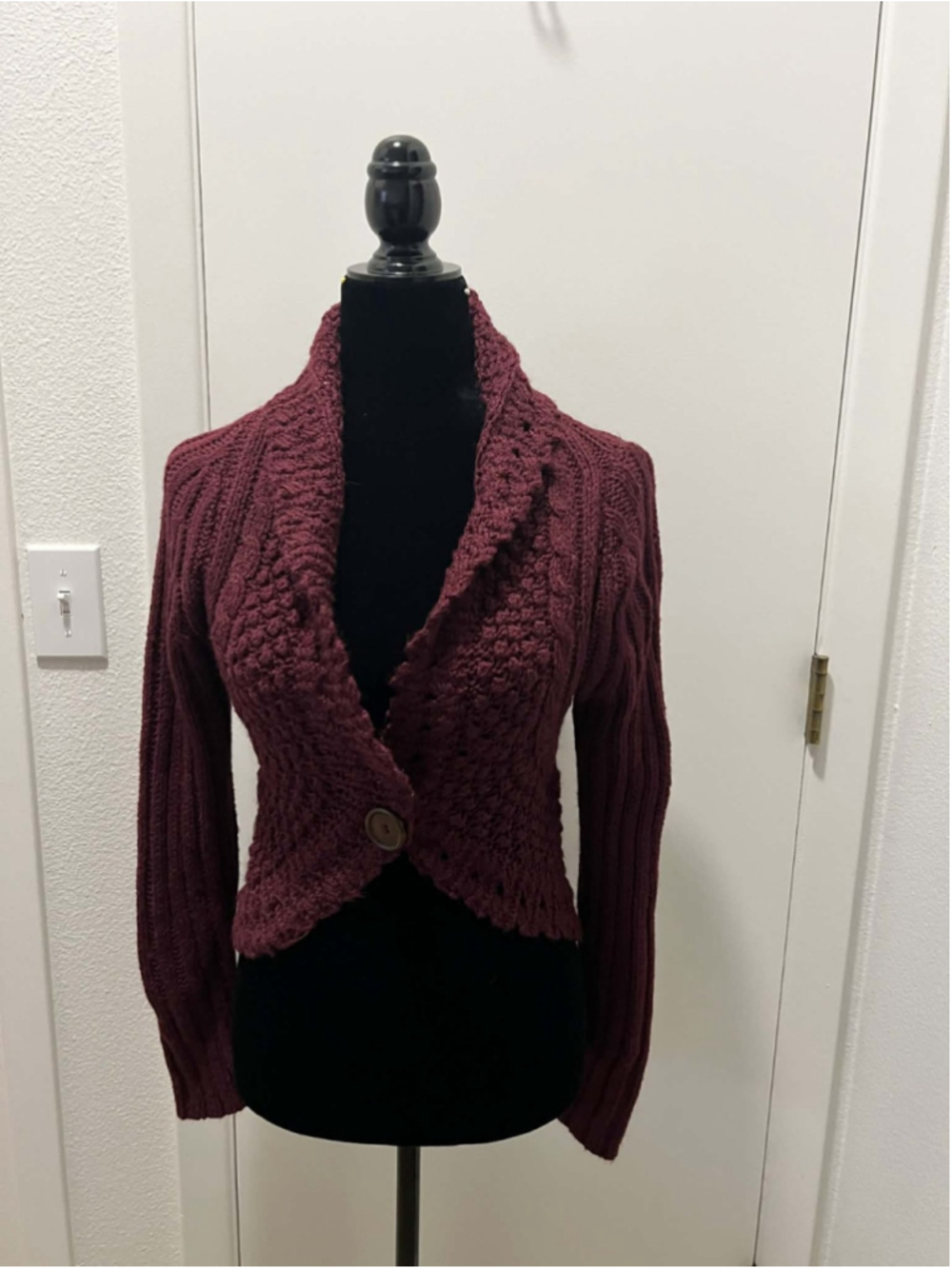 Love By Design Burgundy Cable Knit Cardigan Sweater Medium Cozy Chunky Knit